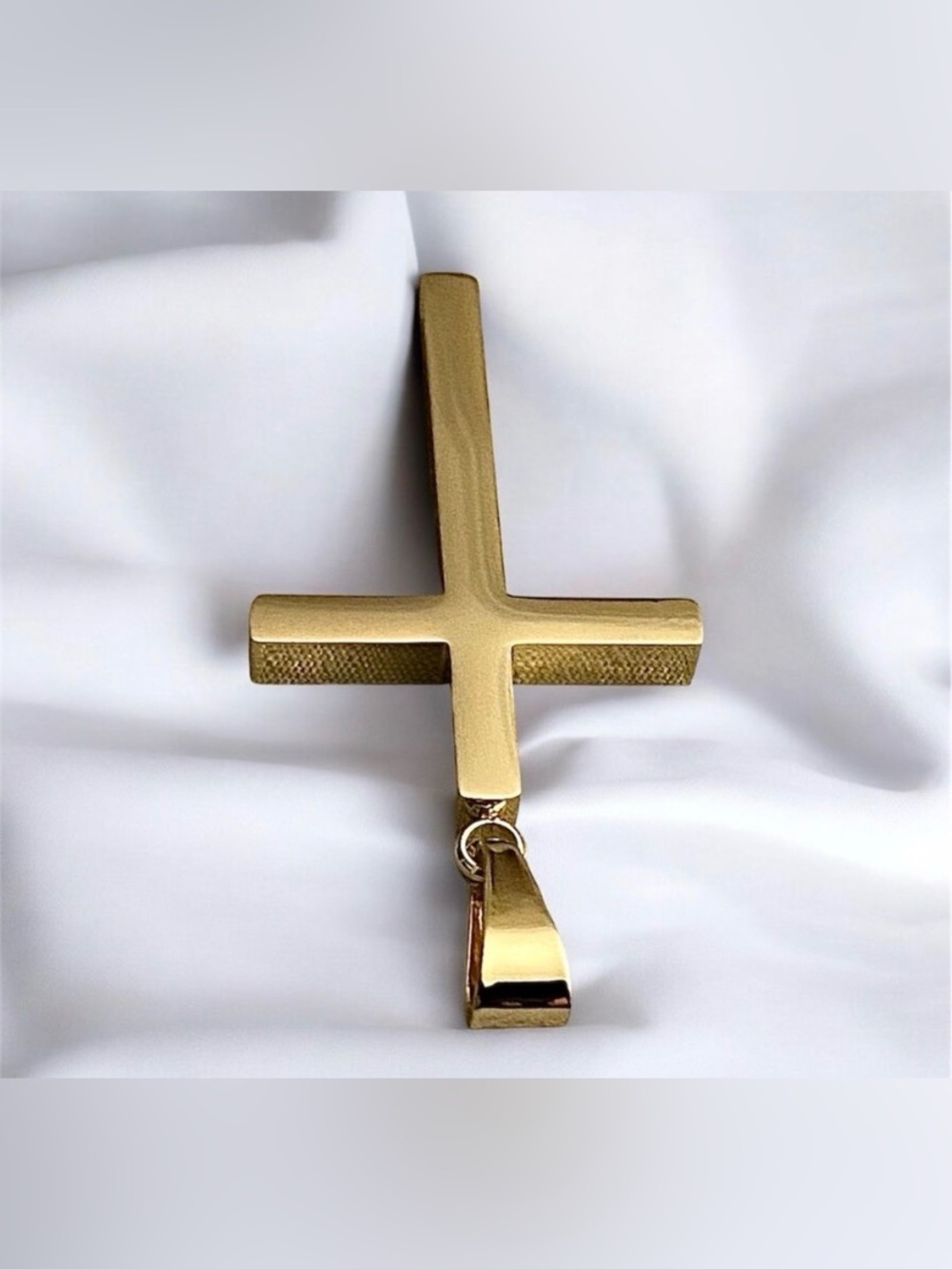 14 Karat Gold Plated Men’s Stainless Steel 1.54” x 0.98” Cross - Picture 6 of 6